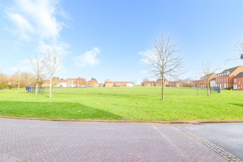 Additional image 17 of 2 bed flat for saleElizabeth Way, Walsgrave, Coventry CV2