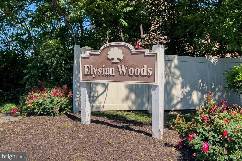 12799 Cara Drive, Woodbridge, VA 22192