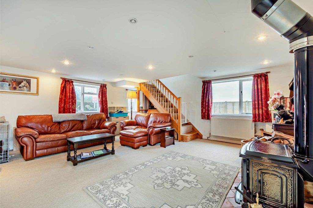 Additional image 7 of 4 bed detached house for saleHorsham Road, Cranleigh, Surrey GU6