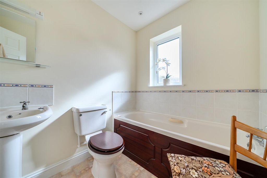 Additional image 18 of 4 bed detached house for saleWalton Road, Clevedon BS21