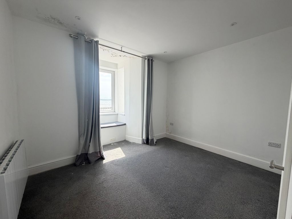 Additional image 6 of 2 bed flat for saleFlat 1, Glan Y Mor, Amroth, Narberth SA67