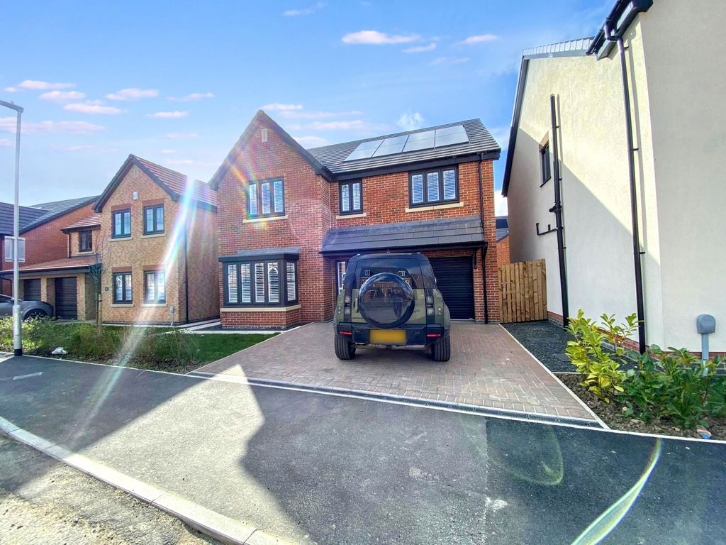 4 bed detached house for saleCherry Drive, Cramlington NE23