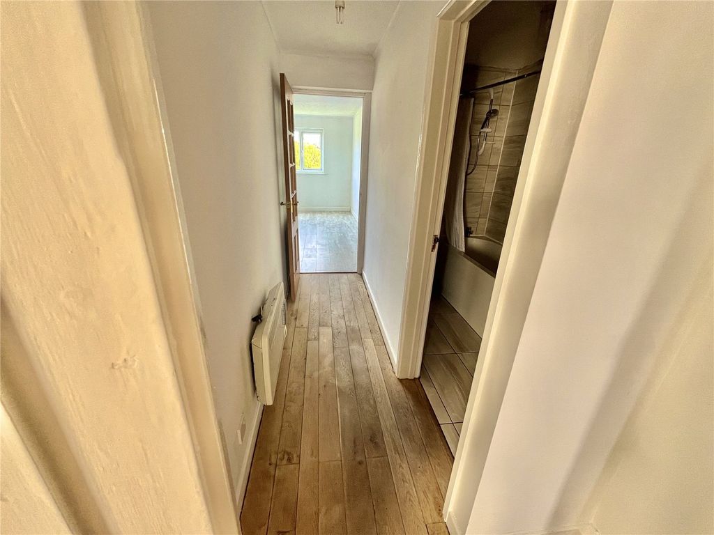 Additional image 10 of 2 bed flat for saleKingsmoor Road, Kilgetty, Pembrokeshire SA68