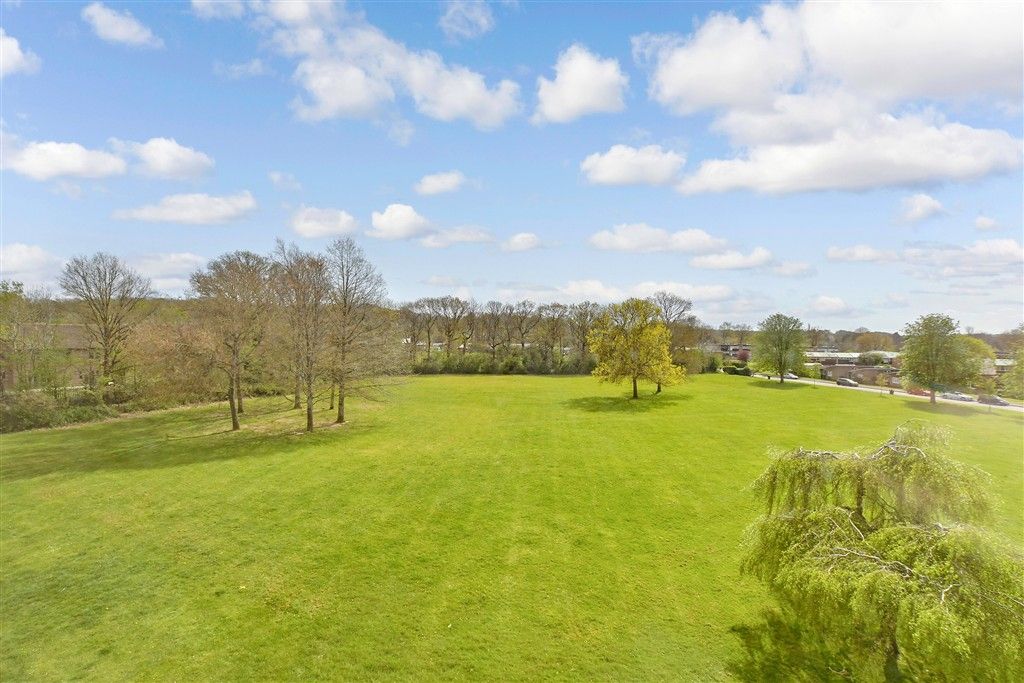Additional image 4 of 2 bed maisonette for saleHailey Place, Cranleigh, Surrey GU6
