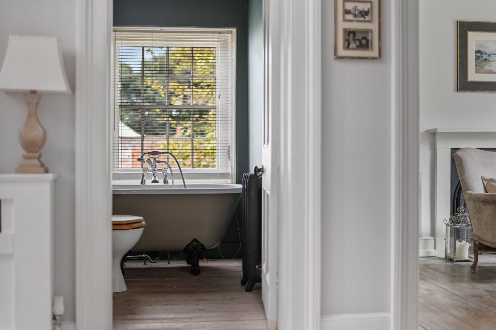 Additional image 39 of 5 bed detached house for saleLexden Road, Colchester CO3