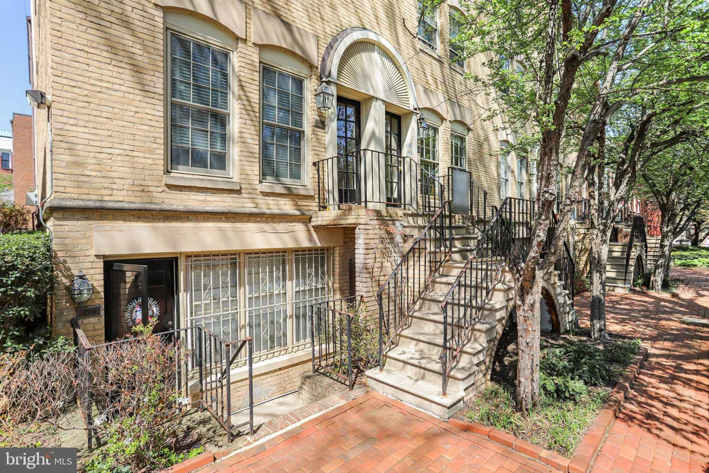 Additional image 31 of 212 3rd Street NE Unit A, Washington, DC 20002