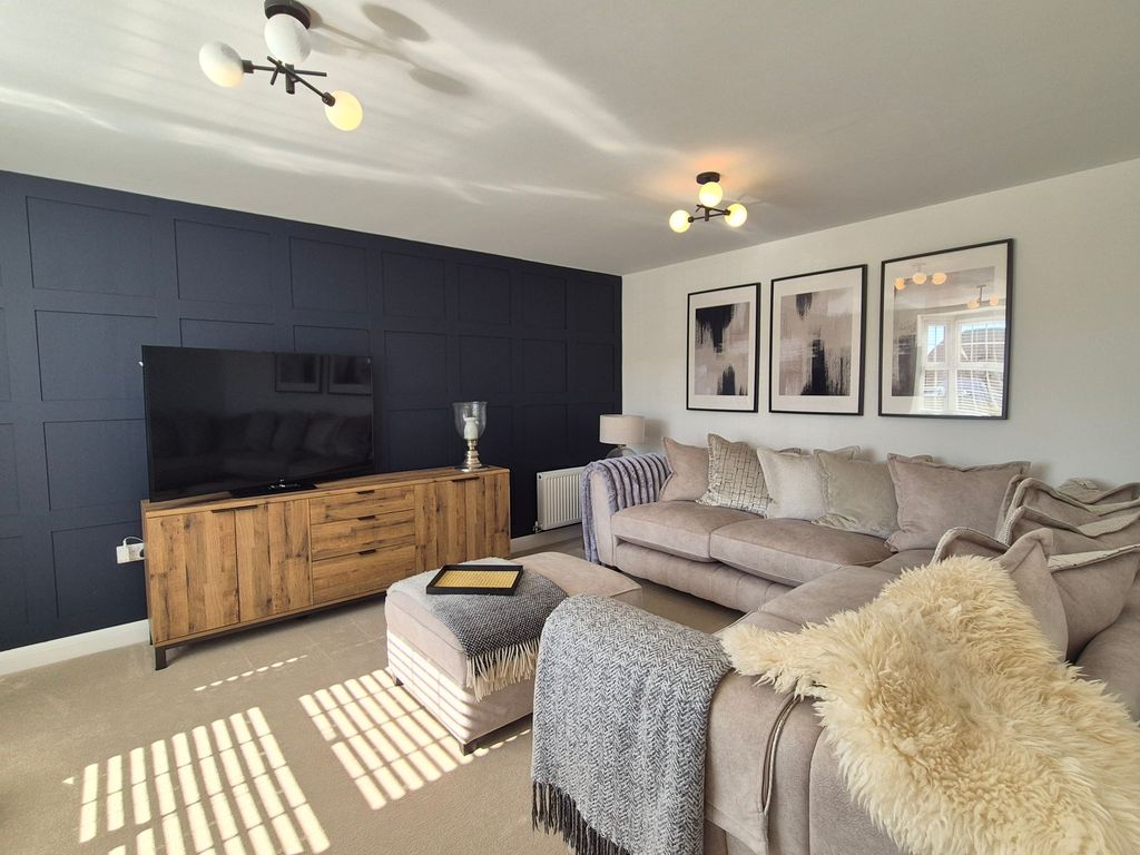 Additional image 5 of 4 bed detached house for salePercival Way, Hugglescote LE67