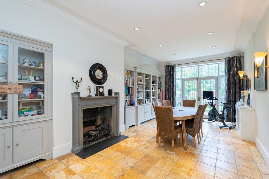 Additional image 8 of 8 bed semi-detached house for salePortsmouth Road, Cobham, Surrey KT11