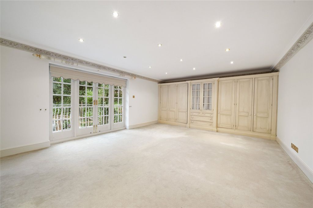 Additional image 12 of 5 bed detached house for saleFairmile Lane, Cobham, Surrey KT11