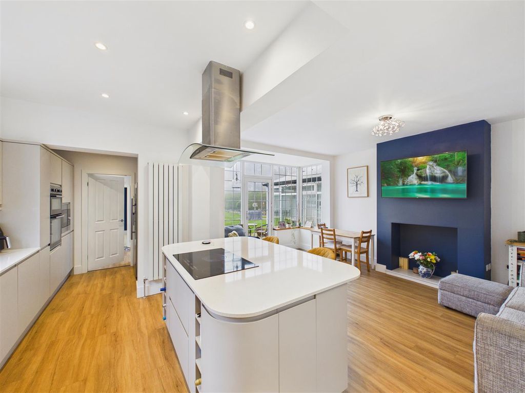Additional image 3 of 4 bed detached house for saleWest End Road, Cottingham HU16