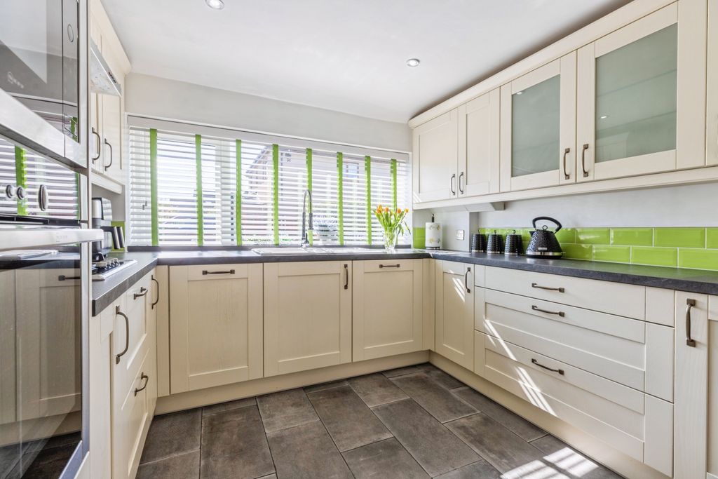 Additional image 9 of 4 bed detached bungalow for saleAlderford Close, Clitheroe BB7