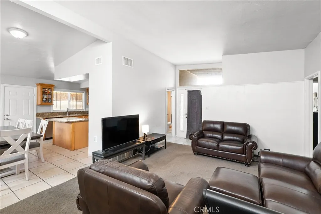 Additional image 25 of 3303 La Rue Street, Jurupa Valley, CA 92509