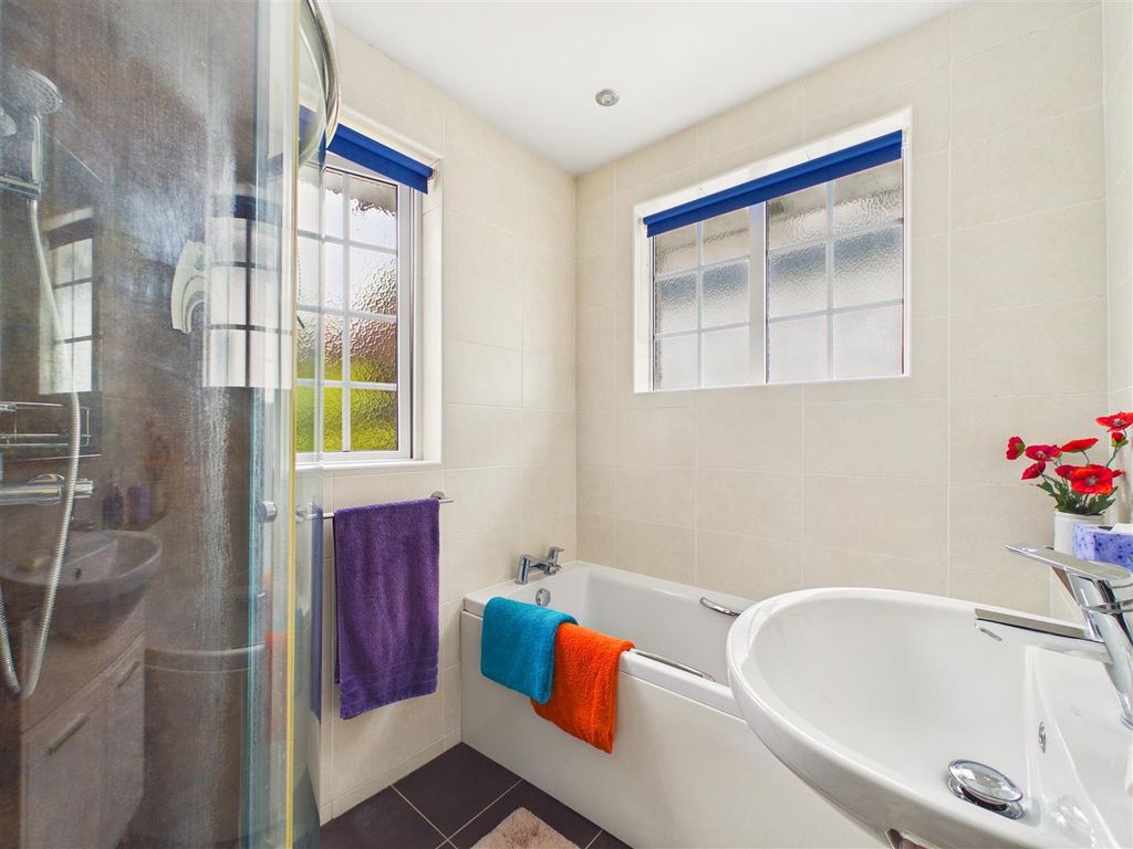 Additional image 17 of 4 bed detached house for saleHull Road, Cottingham HU16