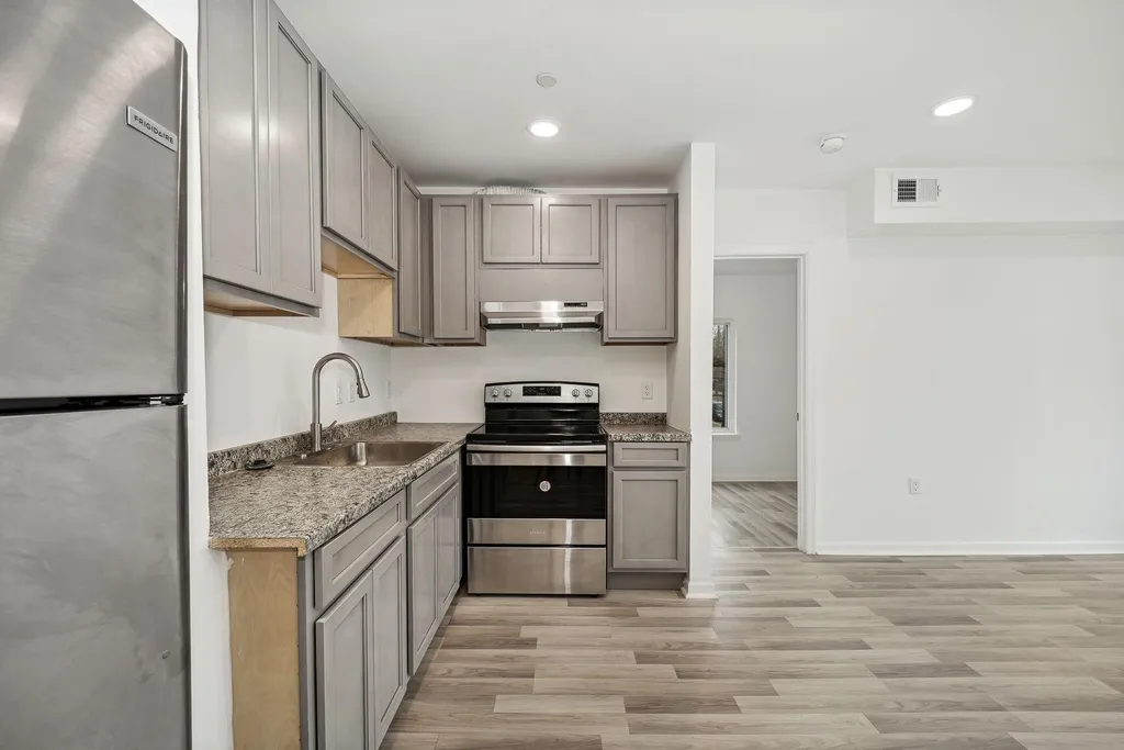 Additional image 5 of 1642 16th Street SE Unit 3, Washington, DC 20020