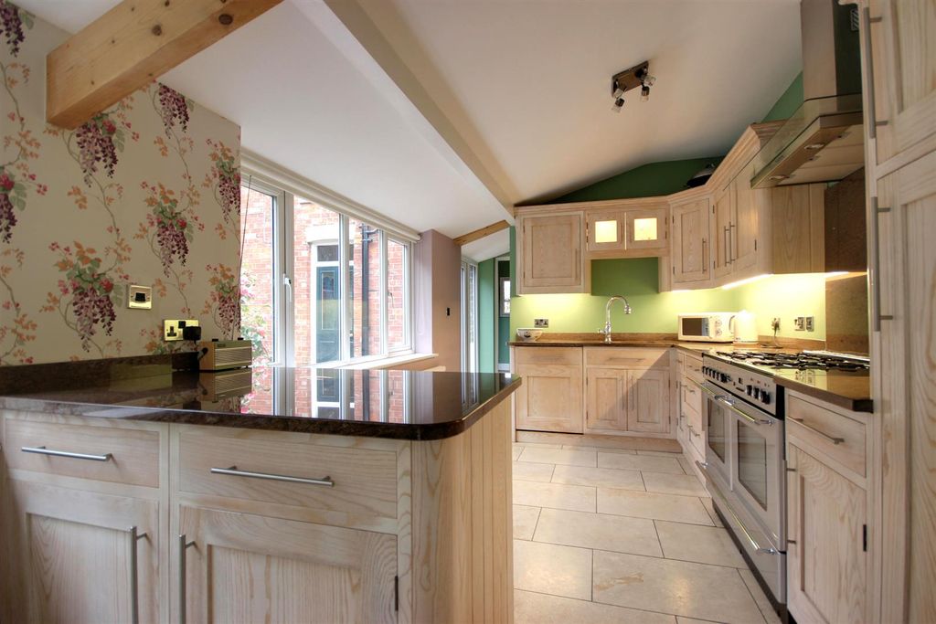 Additional image 9 of 5 bed detached house for saleSouth Street, Cottingham HU16