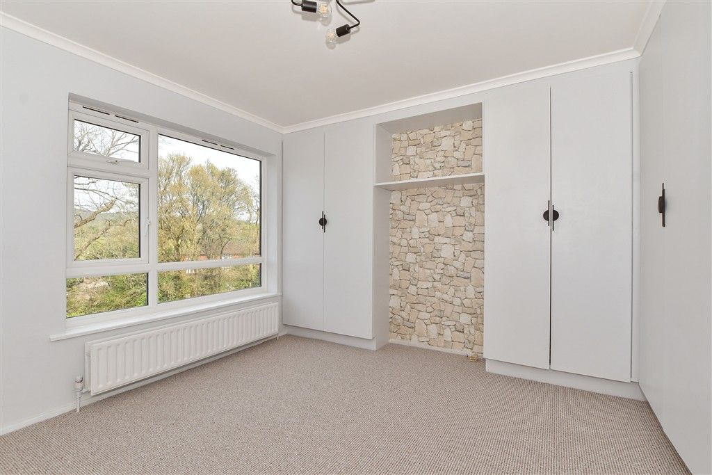 Additional image 6 of 2 bed maisonette for saleHailey Place, Cranleigh, Surrey GU6