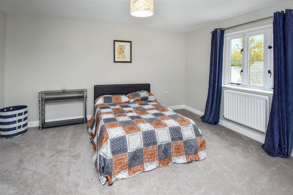 Additional image 19 of 4 bed detached house for saleNN17, Lorraine Gardens, Weldon