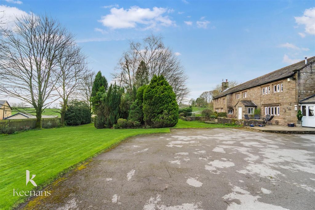 Additional image 11 of 5 bed farmhouse for saleRed Lane, Colne BB8