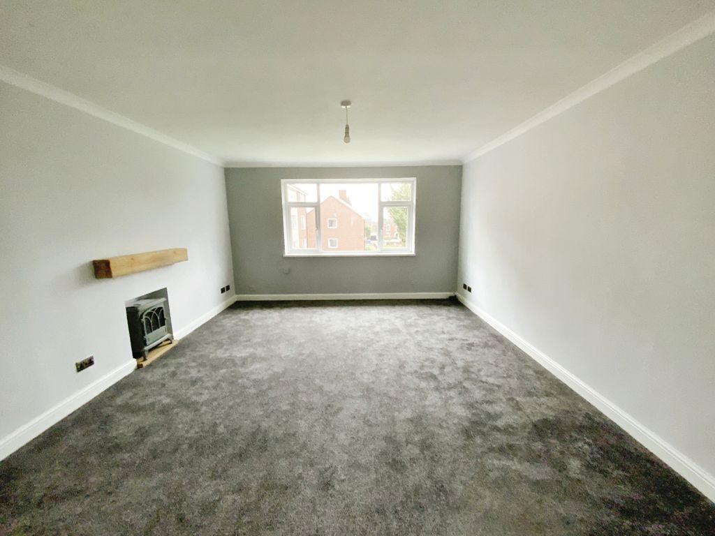 Additional image 5 of 2 bed flat for saleSouth Street, Cottingham HU16