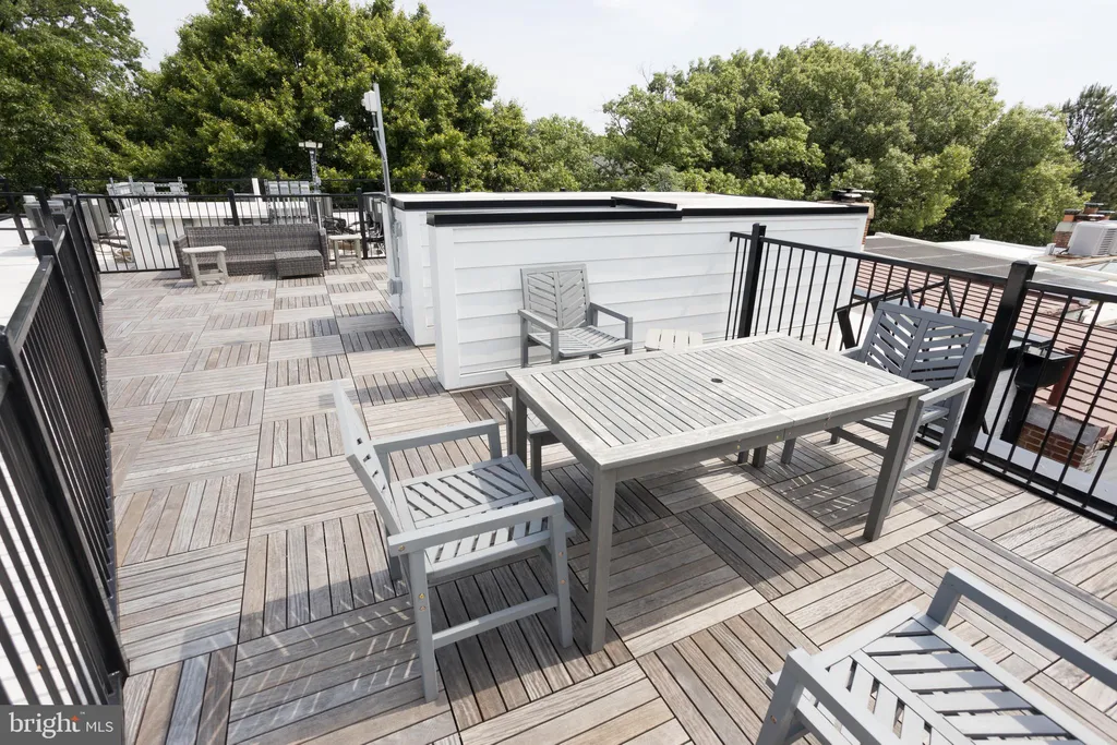 Additional image 8 of 2869 28th St NW Unit 2, Washington, DC 20008
