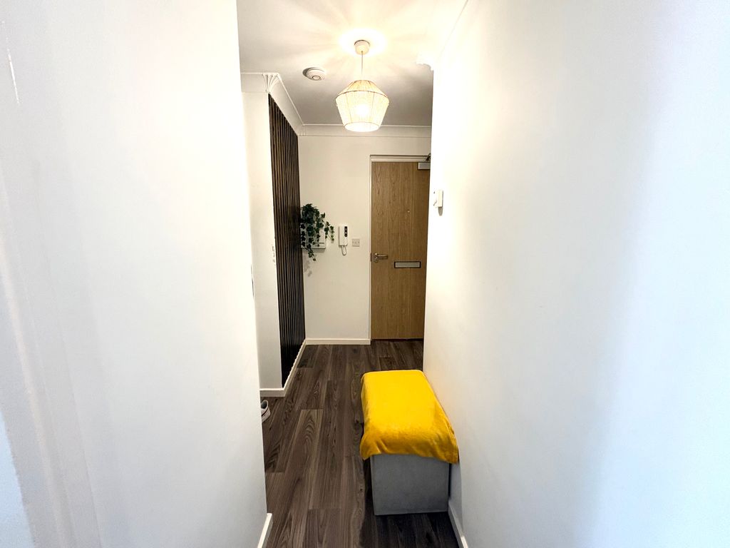 Additional image 11 of 2 bed flat for saleCharnwood Road, Loughborough LE12