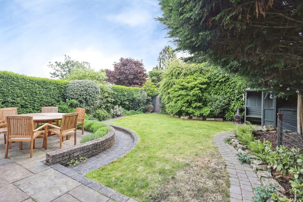 Additional image 5 of 4 bed detached house for saleHaden Park Road, Haden Hill, Cradley Heath B64