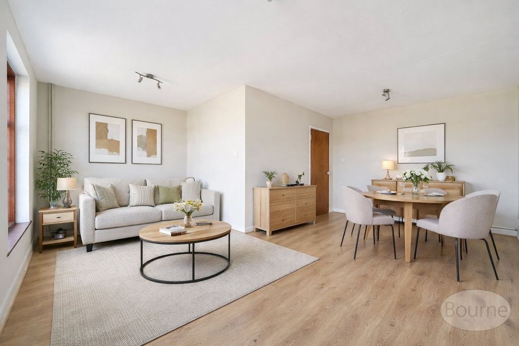 Additional image 3 of 3 bed maisonette for salePortsmouth Road, Cobham, Surrey KT11