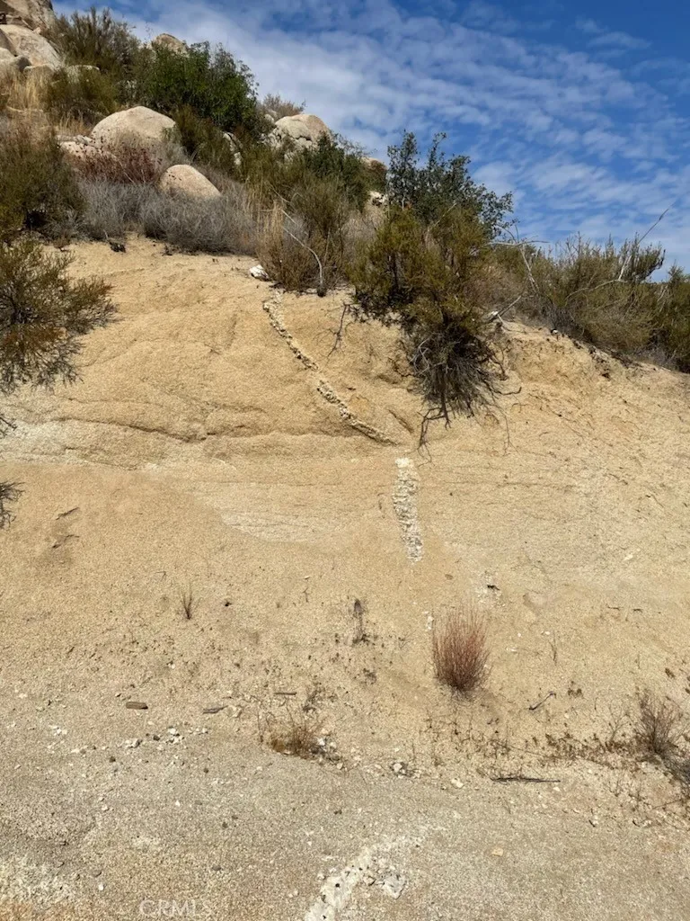Spring, Banning, CA 92220 photo 3