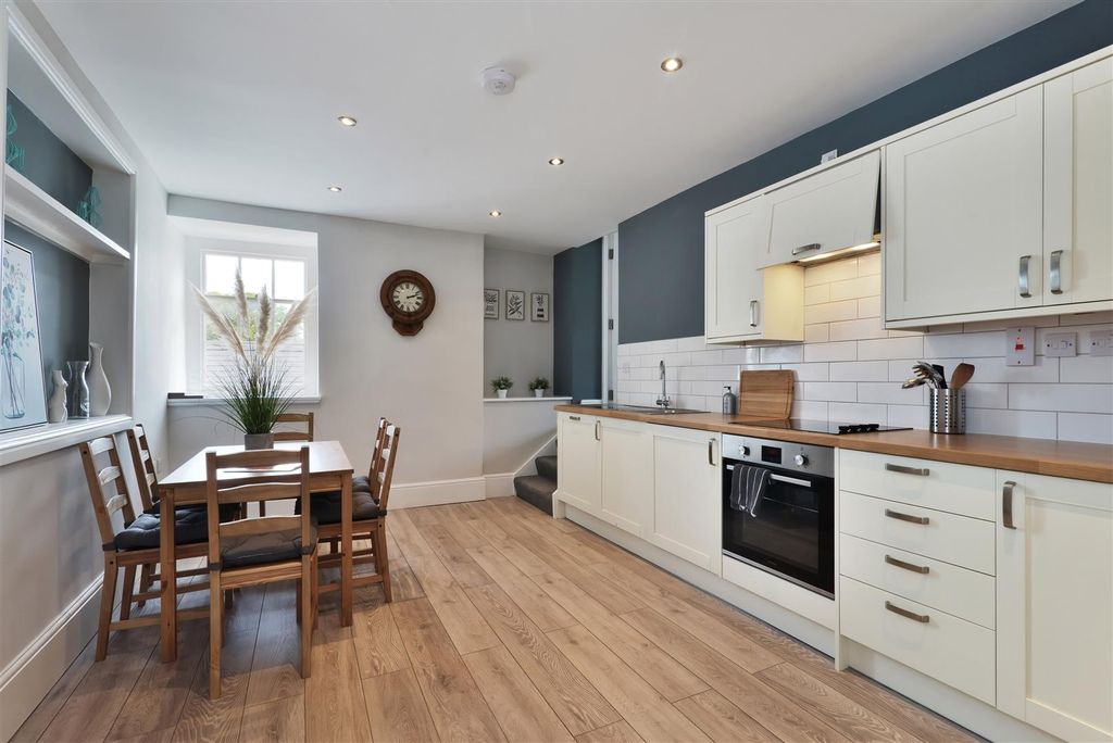 Additional image 2 of 2 bed flat for saleMarsden House, Whitchurch, Ross-On-Wye HR9