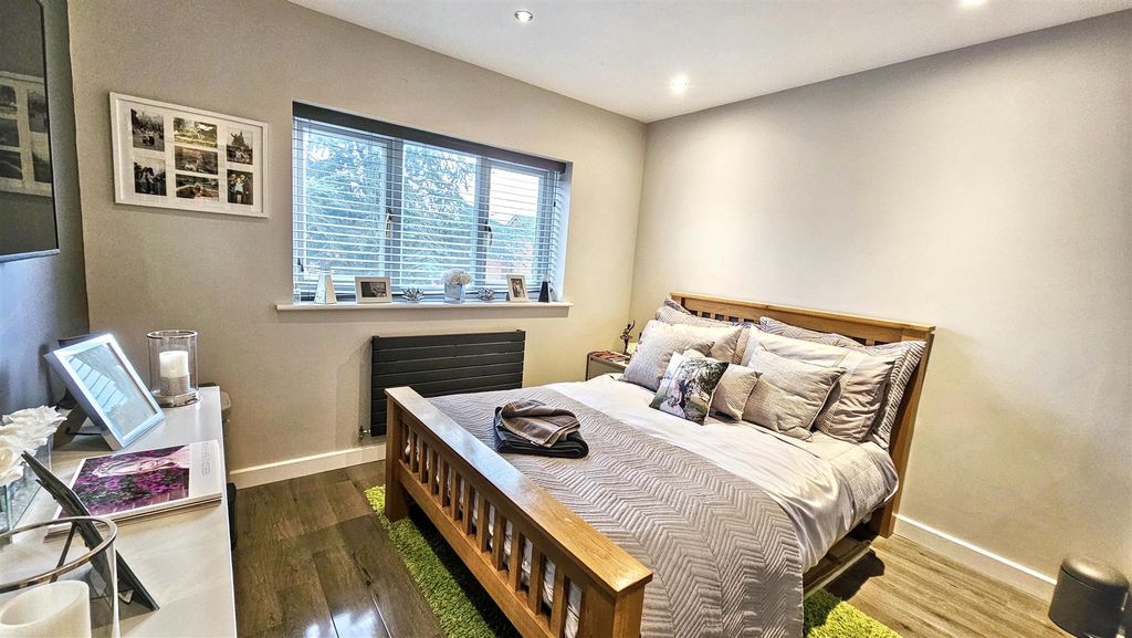 Additional image 13 of 4 bed detached house for saleJacks Walk, Hugglescote, Coalville LE67