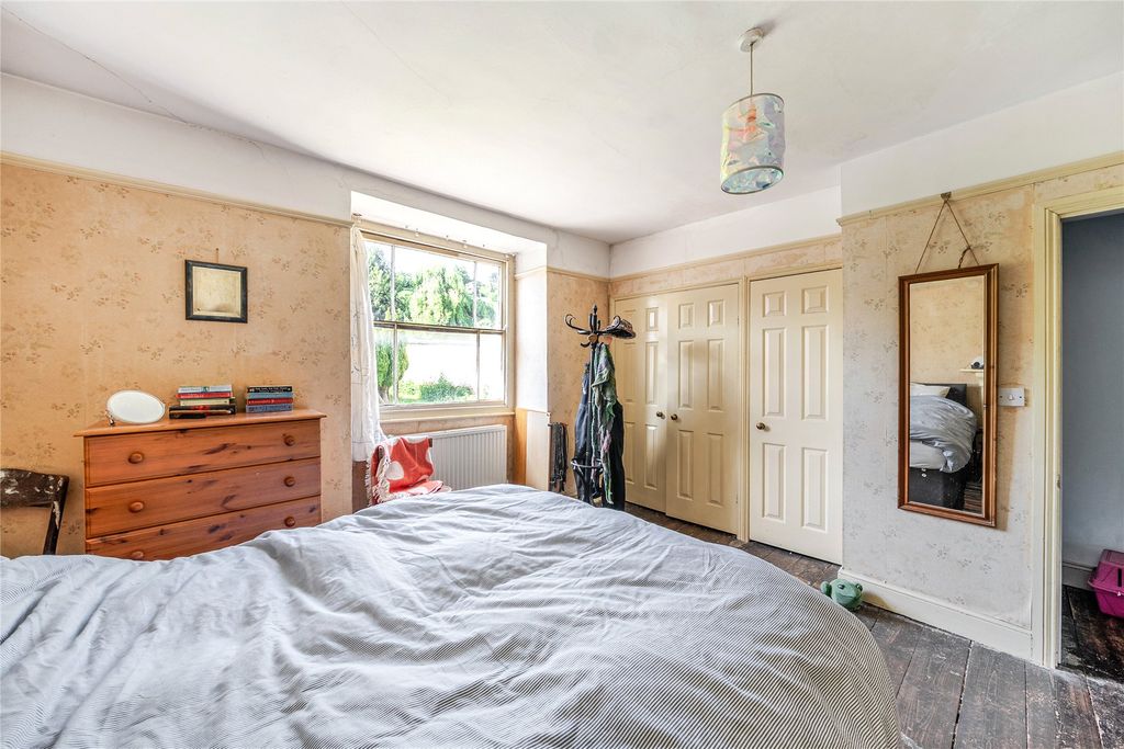 Additional image 15 of 4 bed terraced house for saleHigh Street, Crediton, Devon EX17