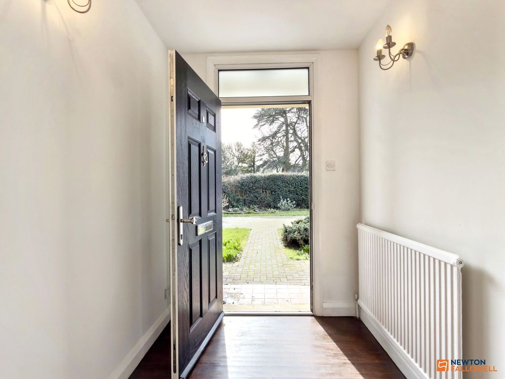 Additional image 5 of 3 bed detached house for saleBroom Leys Road, Coalville LE67