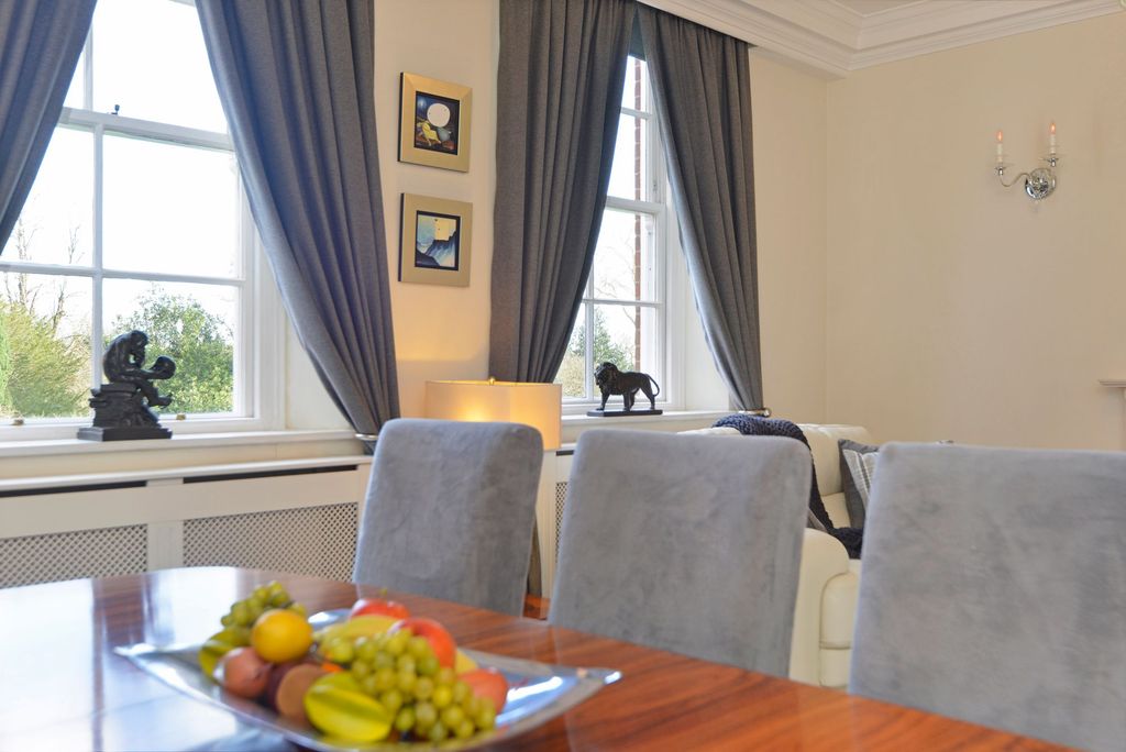 Additional image 19 of 2 bed flat for saleElmbridge Road, Cranleigh GU6