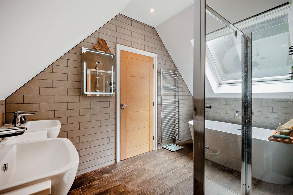 Additional image 28 of 5 bed detached house for saleNorth Avenue, Coventry CV2