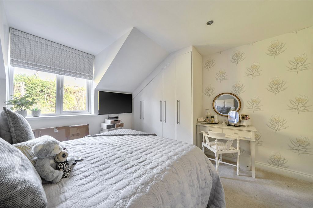 Additional image 19 of 2 bed flat for saleParliament Square, Parliament Street, Crediton, Devon EX17