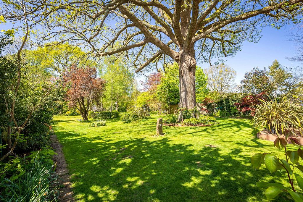 Additional image 22 of 4 bed detached house for saleGuildford Road, Cranleigh, Surrey GU6