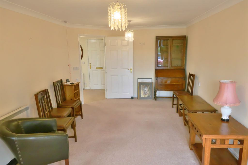 Additional image 3 of 2 bed flat for salePrimlea Court, Corbridge NE45