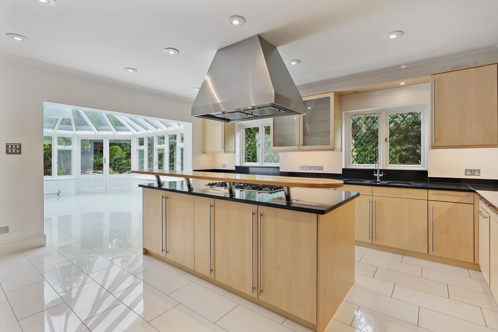 Additional image 4 of 7 bed detached house for saleFairfield Park, Cobham, Surrey KT11