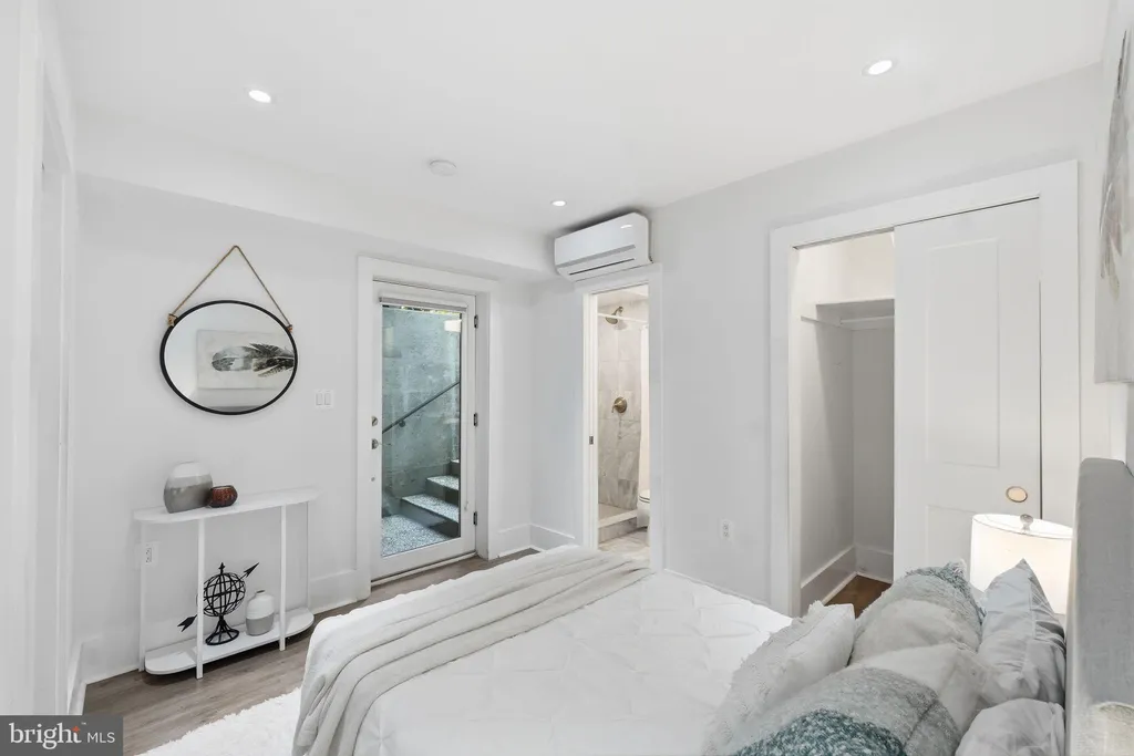 Additional image 33 of 401 11th Street SE, Washington, DC 20003