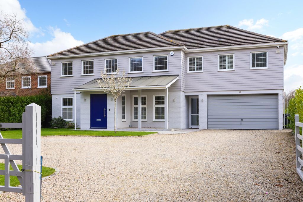 Additional image 3 of 4 bed detached house for saleHeathfield, Cobham, Surrey KT11
