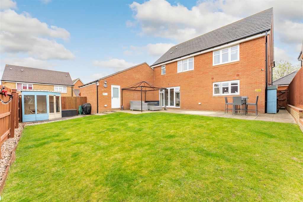 Additional image 8 of 5 bed detached house for saleCambrian Lane, Little Stanion NN18