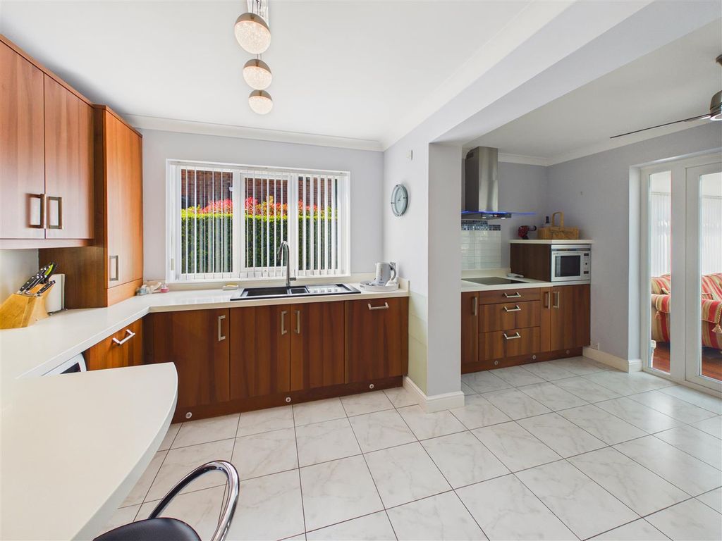 Additional image 11 of 4 bed detached house for saleHornbeam Drive, Cottingham HU16