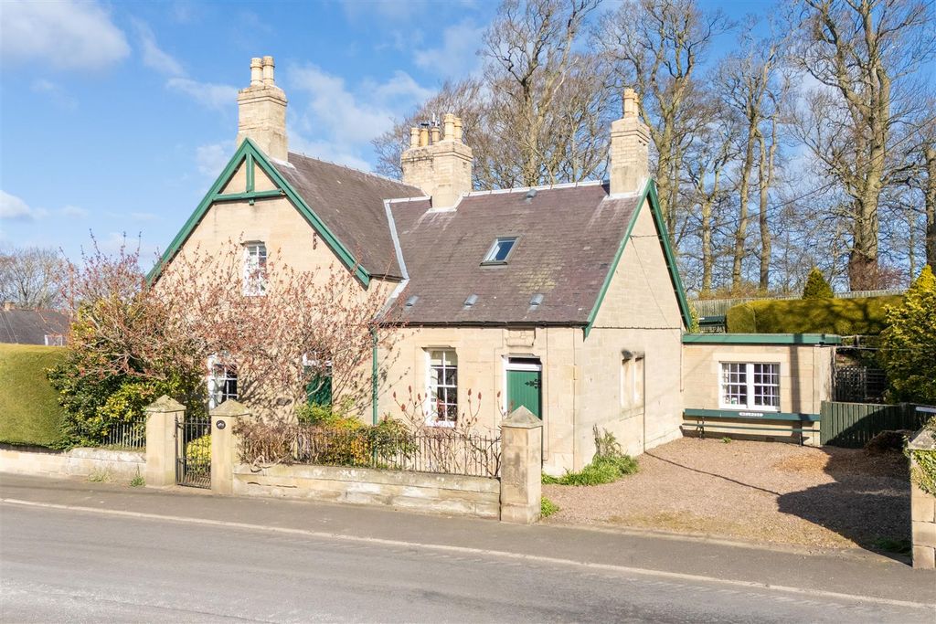 4 bed detached house for saleBeech House, Swinton TD11