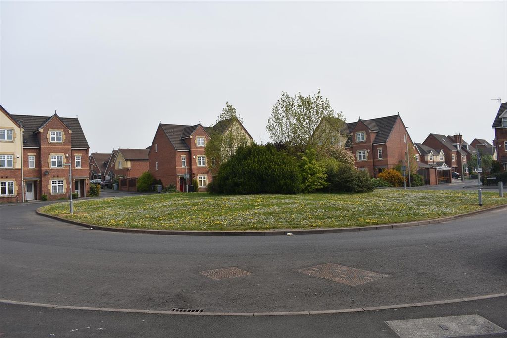Additional image 9 of 2 bed flat for saleChassagne Square, Crewe CW1