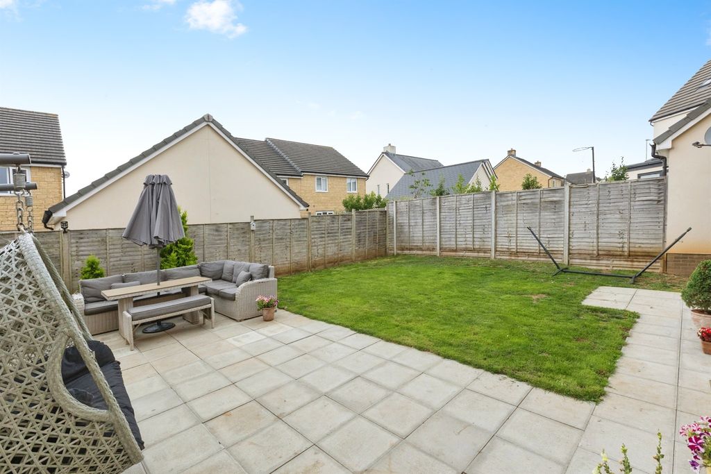Additional image 19 of 4 bed detached house for saleAlbion Crescent, Corsham SN13