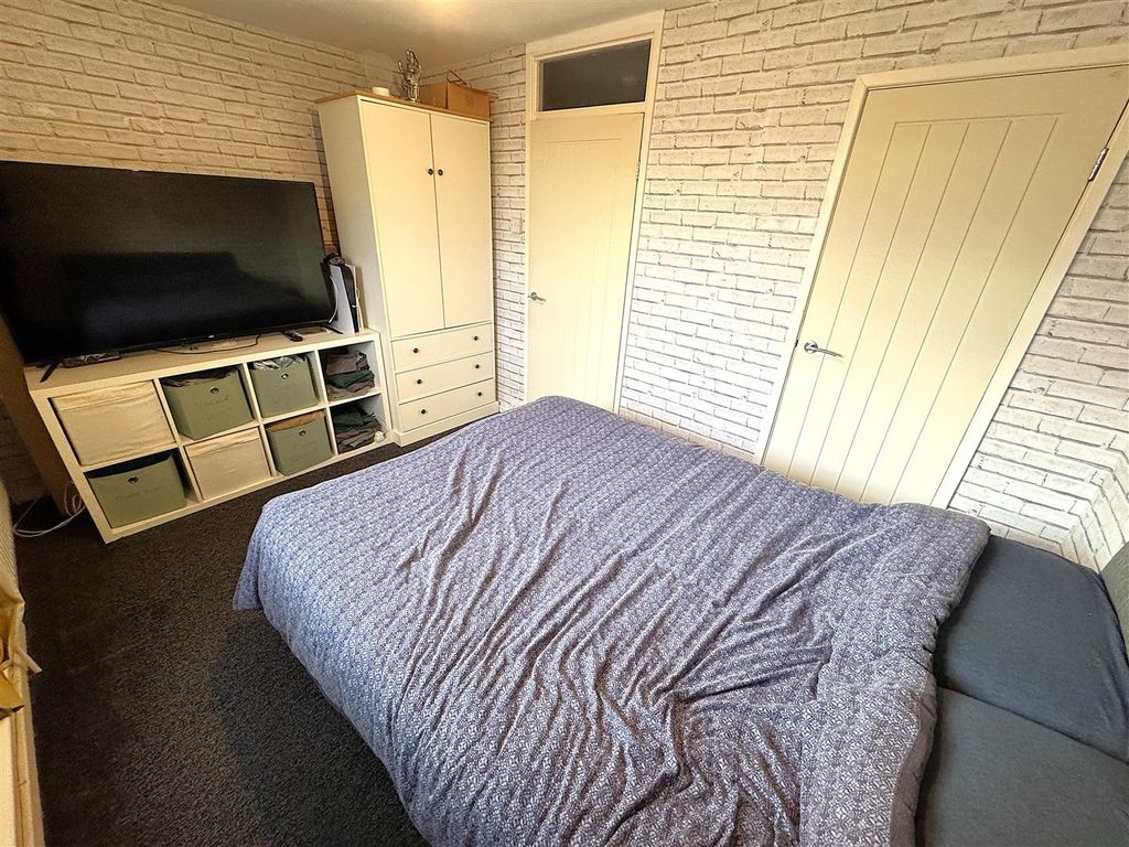 Additional image 16 of 3 bed flat for saleElizabeth Street, Corby NN17