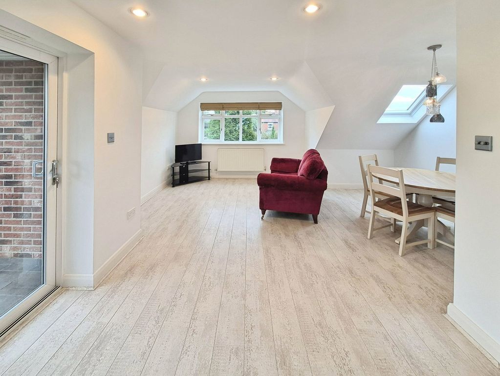 Additional image 2 of 2 bed flat for saleAstbury Lane Ends, Congleton CW12