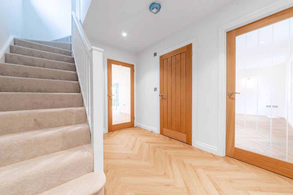 Additional image 7 of 3 bed detached house for saleChestnut House, Waterloo Road, Cranbrook TN17