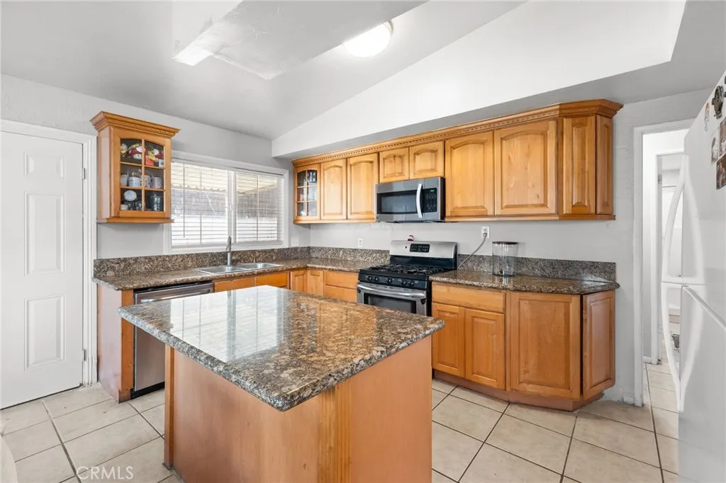 Additional image 26 of 3303 La Rue Street, Jurupa Valley, CA 92509