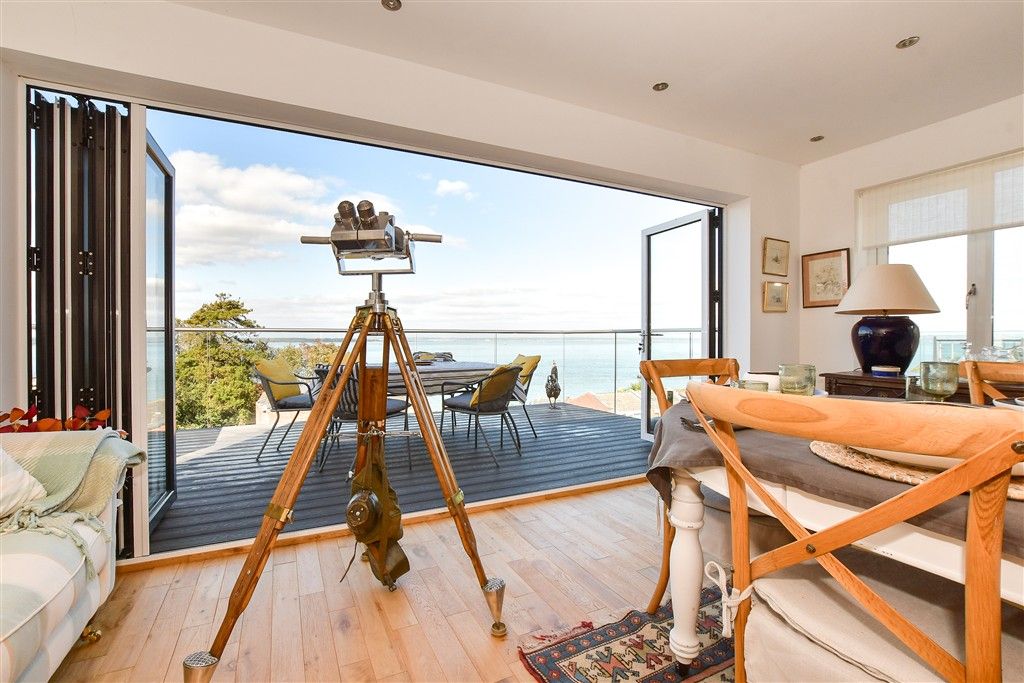 Additional image 3 of 4 bed detached house for saleNubia Close, Cowes, Isle Of Wight PO31